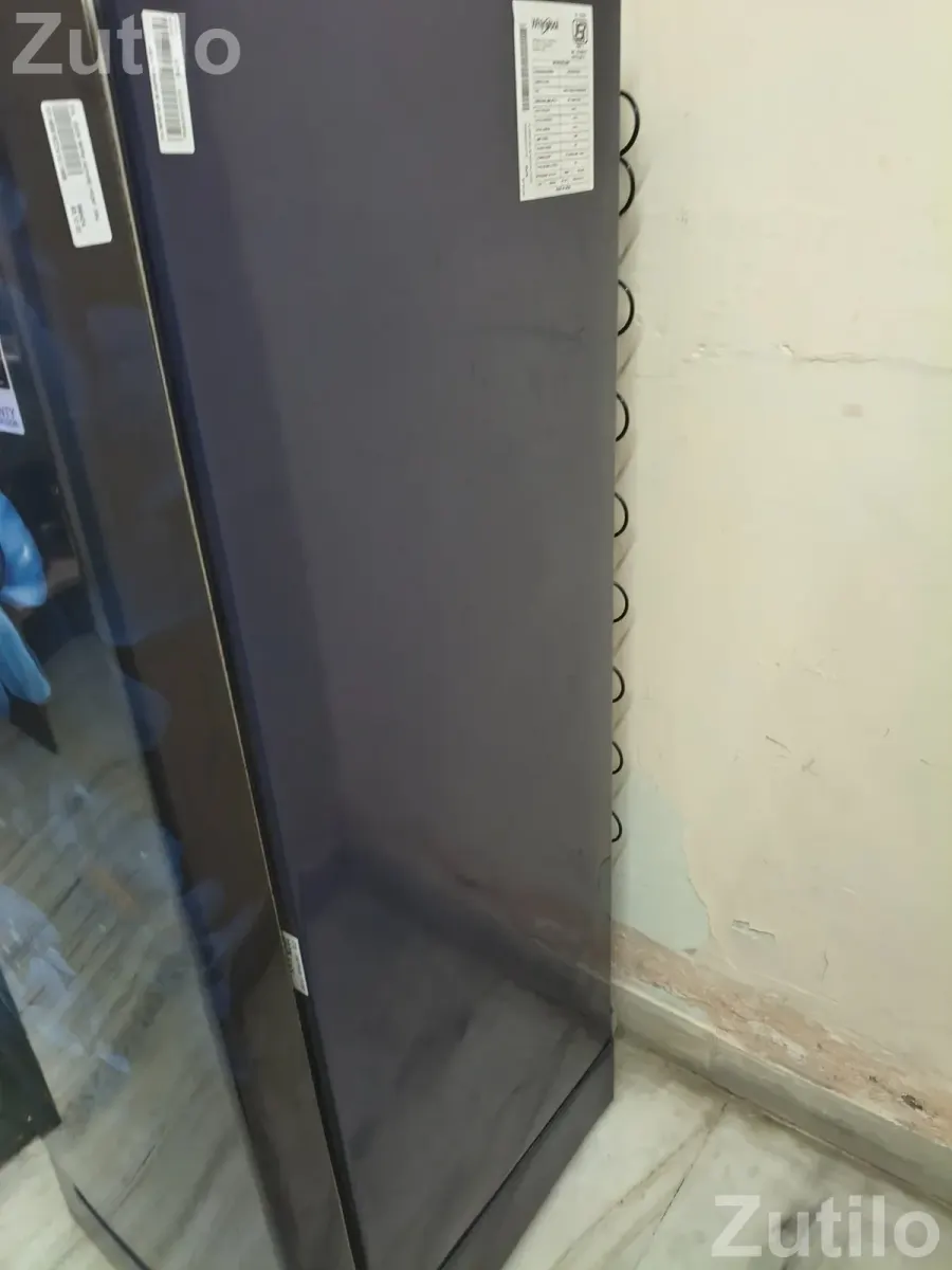 Whirlpool single door fridge - Refrigerators - Surat City - Image 5