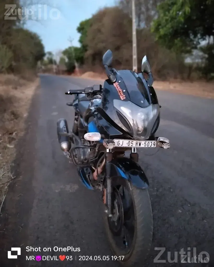 Bajaj Pulsar 220 2021 Single Owner Bike - Bikes - Dediapada - Image 2