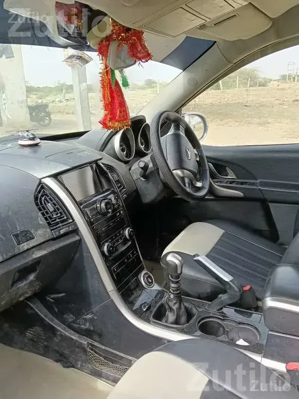 2018 Mahindra XUV500 Diesel SUV - Cars - Dwarka - Image 3