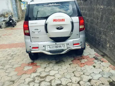 Mahindra TUV300 T8 Silver SUV for Sale Mahindra TUV300 T8 Silver SUV for Sale
