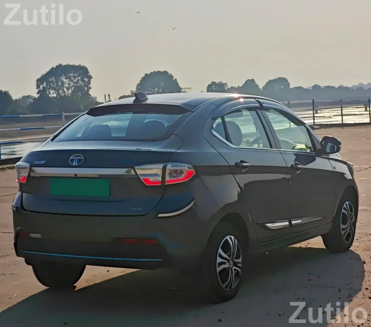 Tata Tigor EV XZ+ - કાર - અમદાવાદ શહેર - Image 5