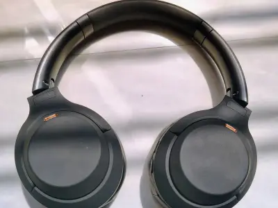 SONY WH-1000XM4 headphone SONY WH-1000XM4 headphone