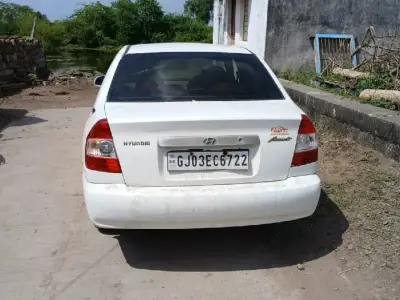 વેચવાની છે