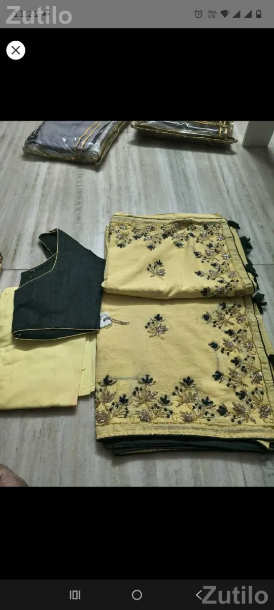 Sarees 4 heavy - મહિલાઓના કપડા - સુરત શહેર - Image 2