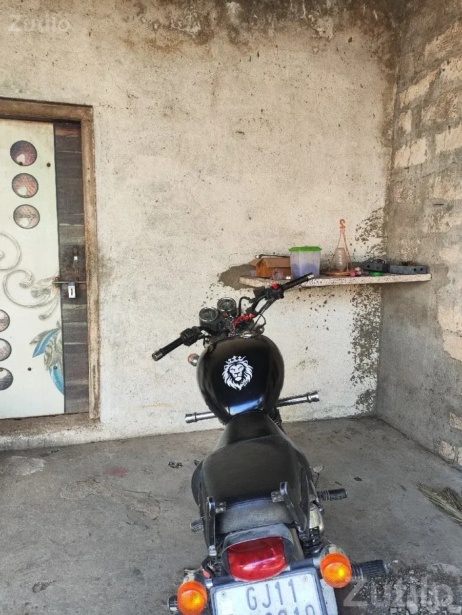 Royal Enfield Thunderbird 350 Modified 2018 - Bikes - Bhanvad - Image 3
