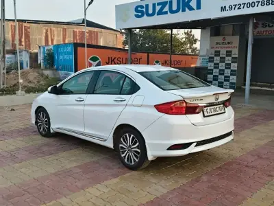 2017 Honda City VX Diesel White