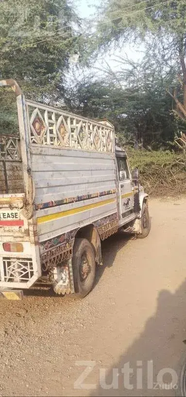 2018 Mahindra Bolero Pickup White - Cars - Sihor - Image 3