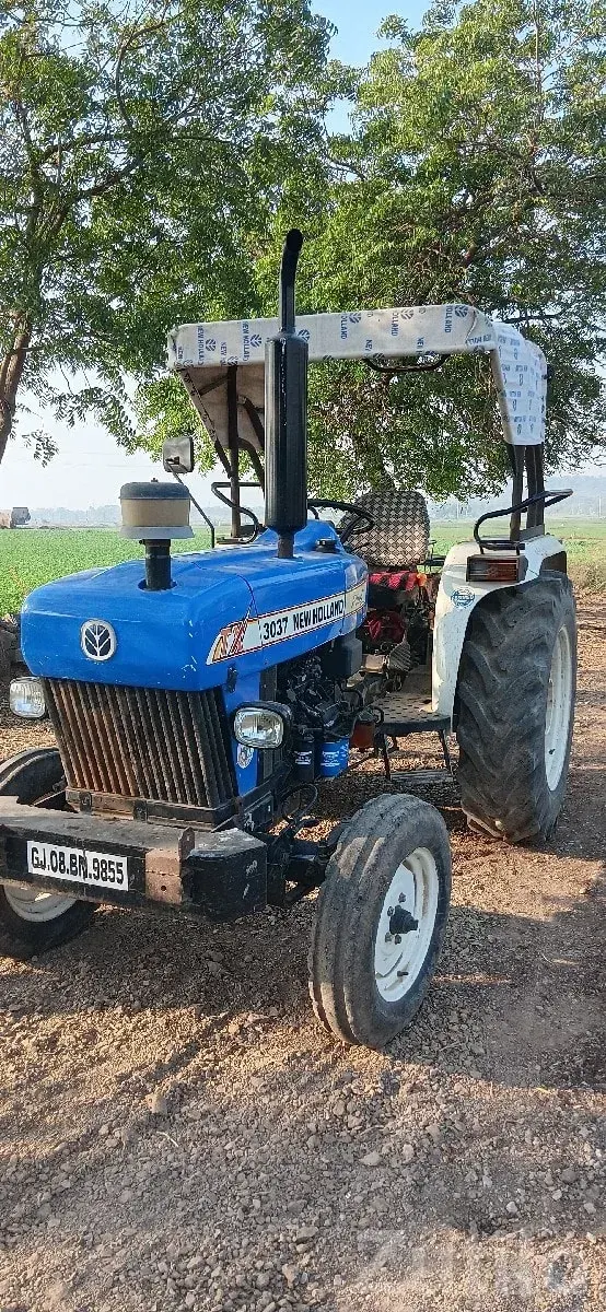 New Holland 3037 TX Plus Tractor - Tractors - Kalyanpur - Image 3