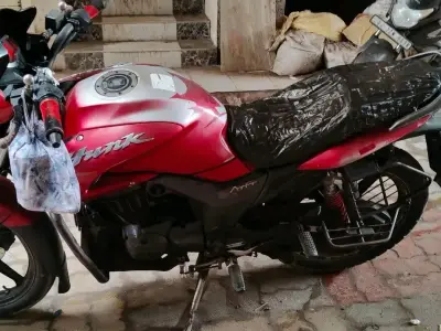 Hero Hunk 2016 Bike 45000 Km Hero Hunk 2016 Bike 45000 Km