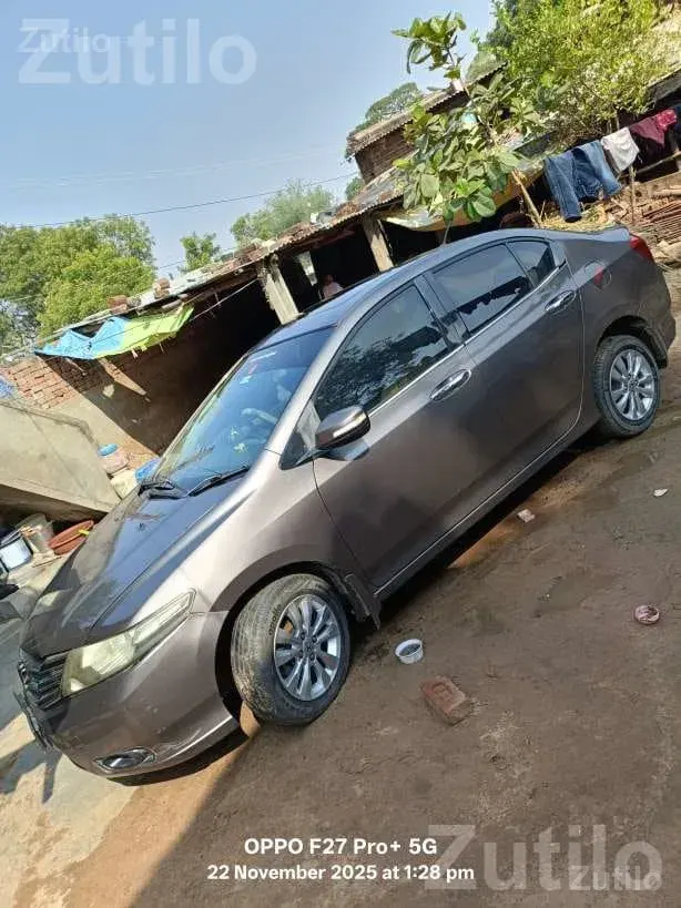 Honda City 2012 Petrol Sunroof 95000 km - Cars - Dehgam - Image 2