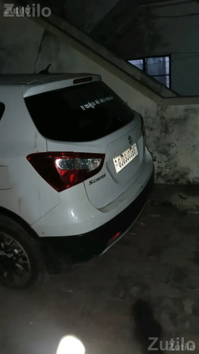 White Maruti Suzuki Ertiga Diesel Car - Cars - Lodhika - Image 3