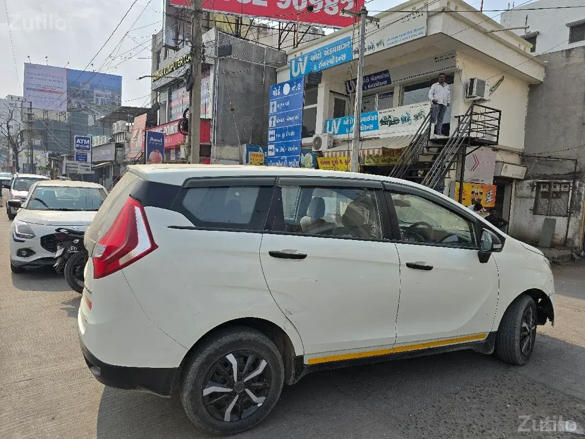 MAHINDRA MARAZZO 2020 MODEL - કાર - રાજકોટ શહેર - Image 3