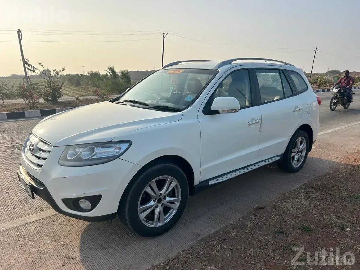 Hyundai Santa Fe 2011 Diesel SUV - કાર - કેશોદ - Image 3