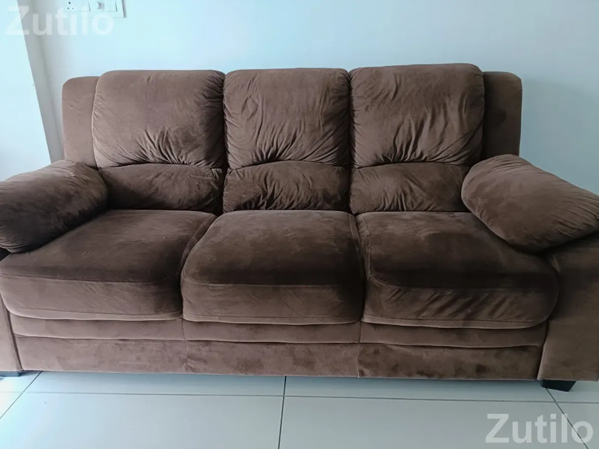 3+2 sofa set - Sofa Sets - Sanand - Image 4