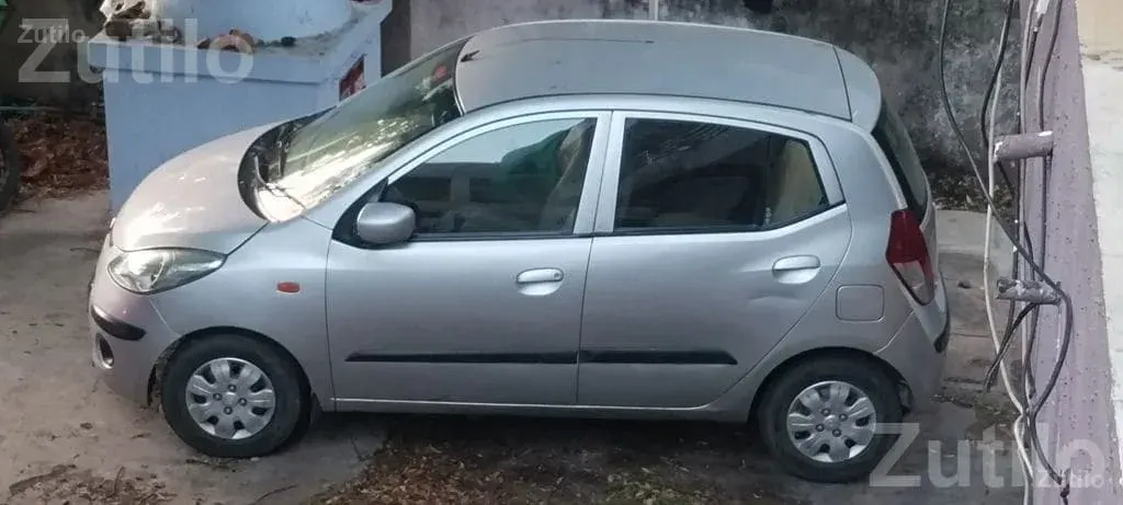 2010 Hyundai i10 Petrol with Music System - Cars - Nadiad - Image 2