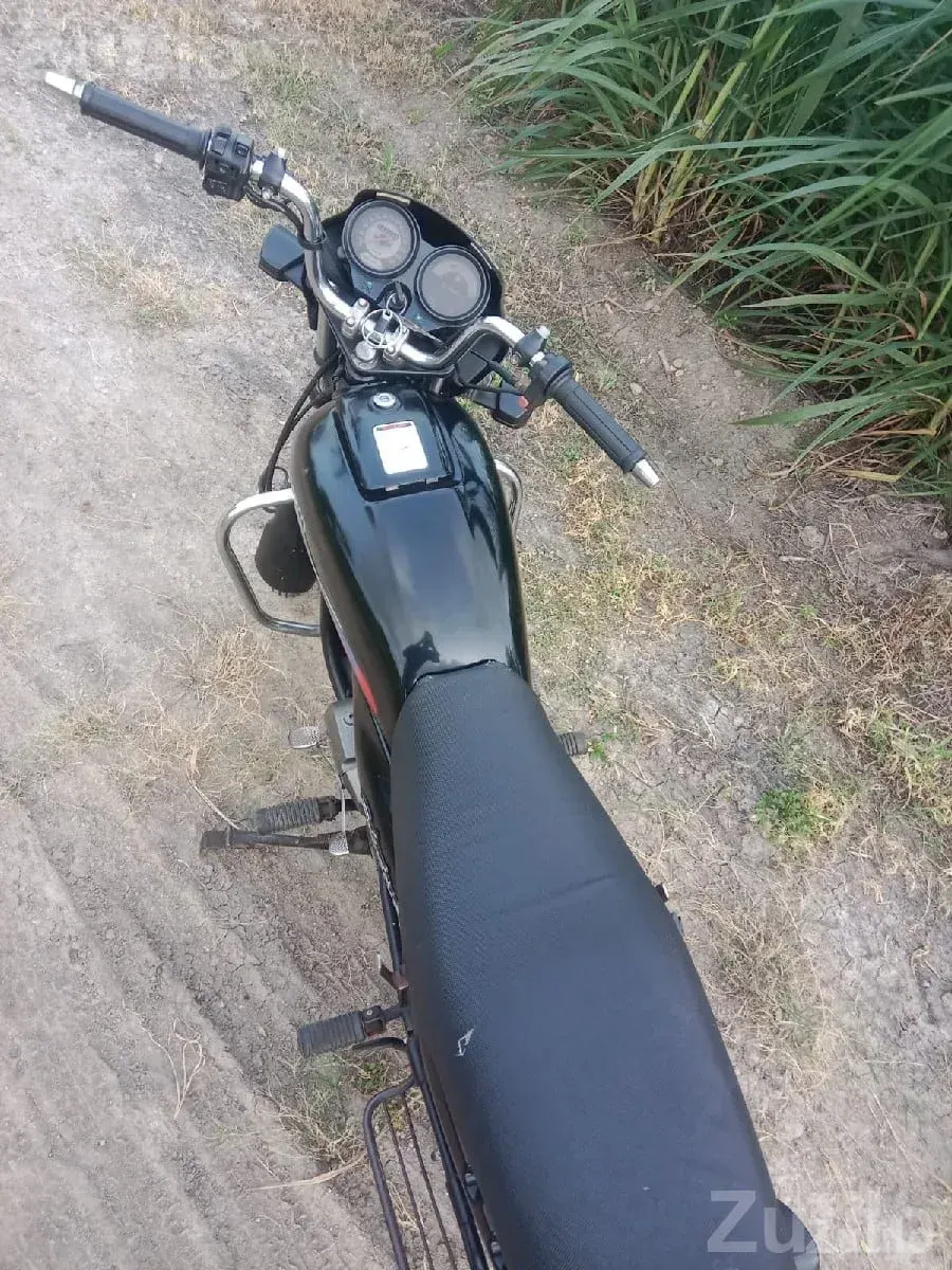 Hero Splendor Plus 2017 Motorcycle - બાઇક્સ - રણાવાવ - Image 2