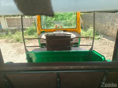 Auto Auto