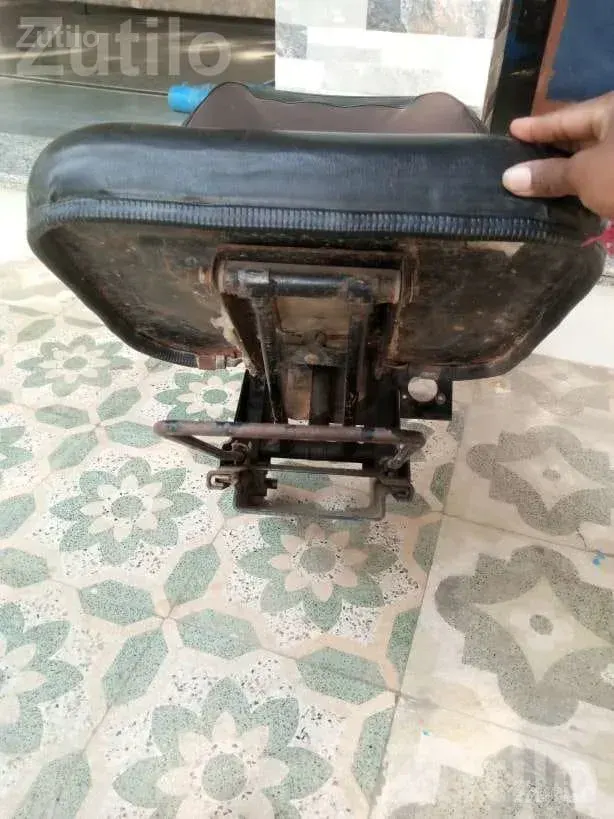 Sonalika Sikander Tractor Seat - Auto Parts - Nadiad - Image 2
