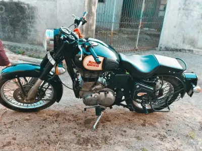 2016 Royal Enfield Classic 350 Bike 2016 Royal Enfield Classic 350 Bike