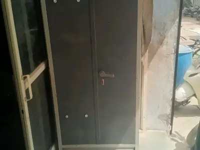 Steel Tijori Cupboard for Storage Steel Tijori Cupboard for Storage