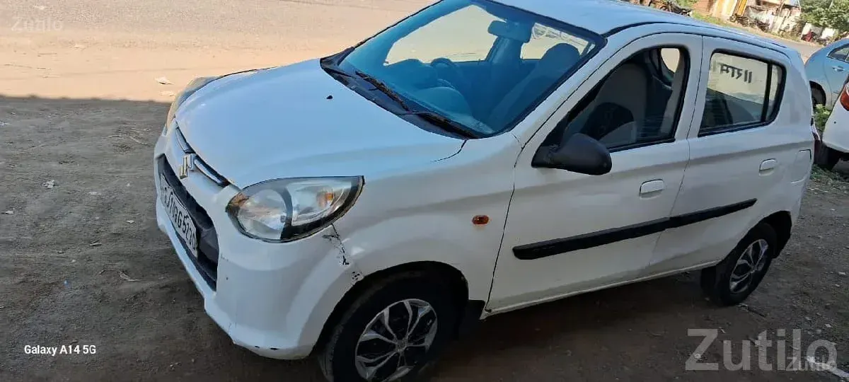Hyundai i20 2011 White Diesel for Sale - Cars - Kutiyana - Image 4