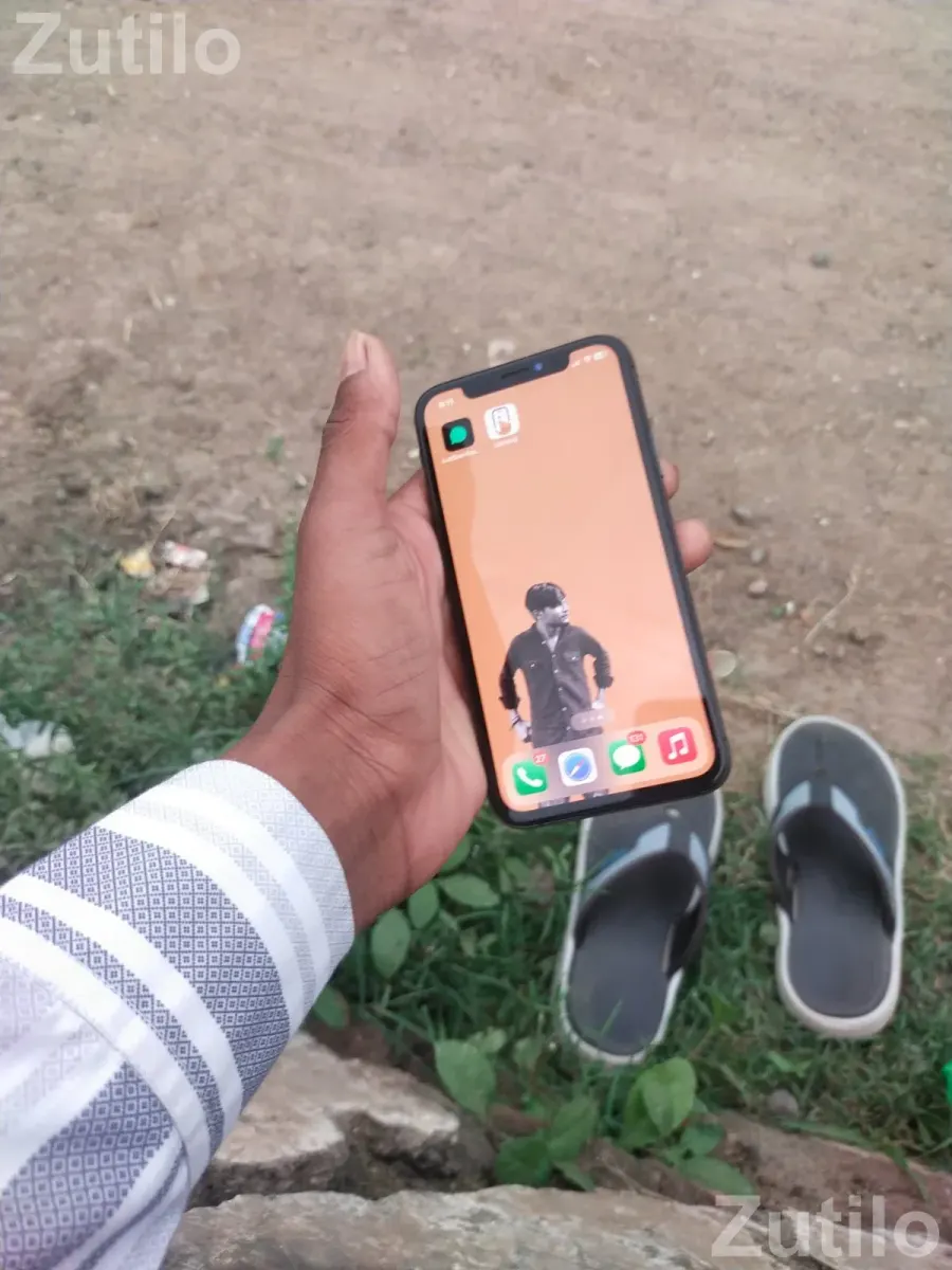 iPhone xs 256 - Mobile Phones - Dhandhuka - Image 2