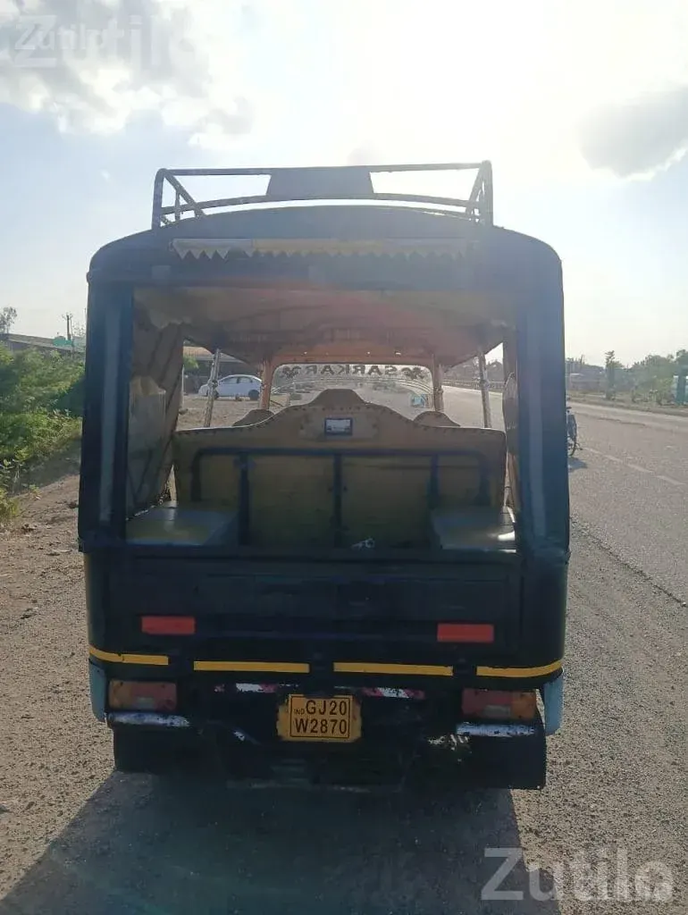 2018 Auto Rickshaw with Insurance Running - Auto Rickshaws - Keshod - Image 4