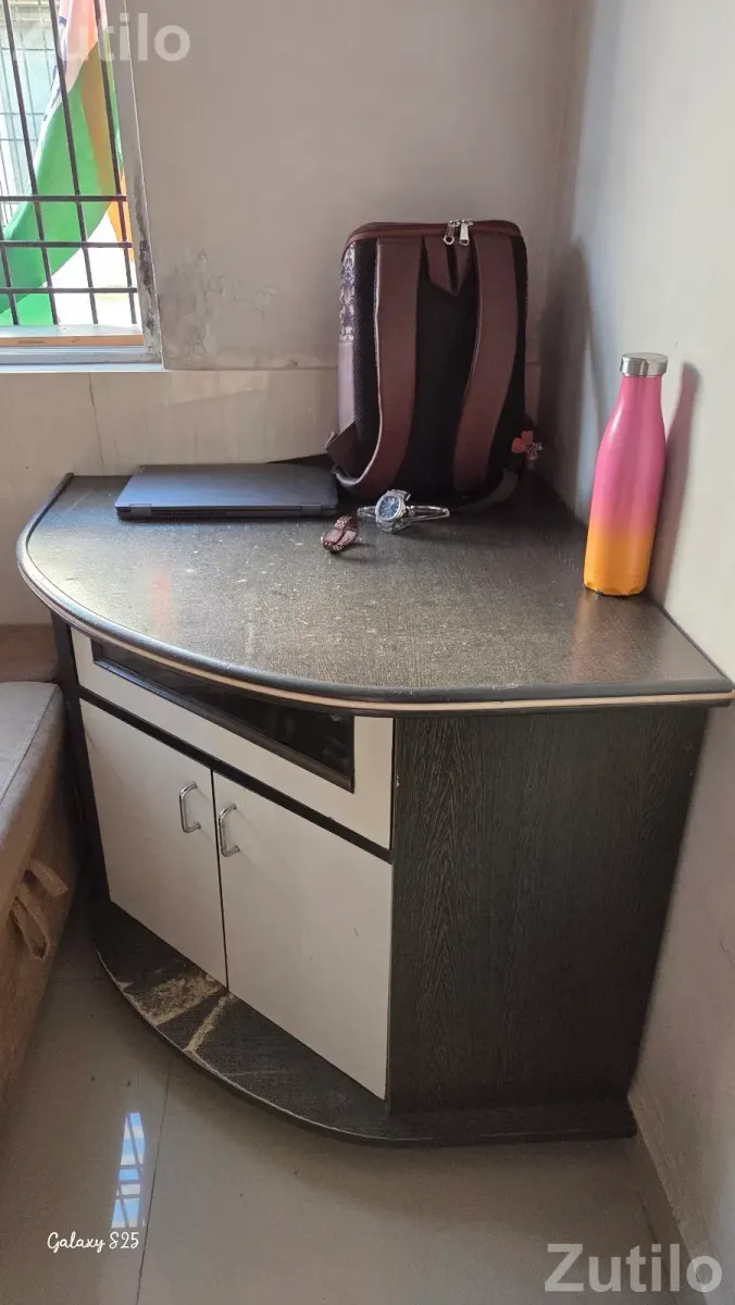 Corner furniture - ખુરશી, સ્ટૂલ અને બેઠક - સુરત શહેર - Image 3