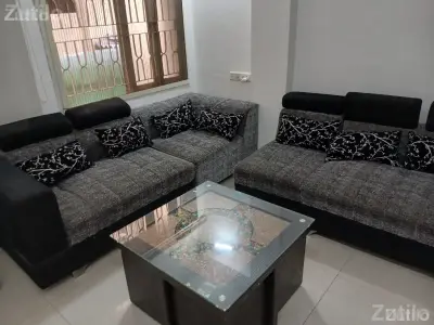 Sofa set with center table