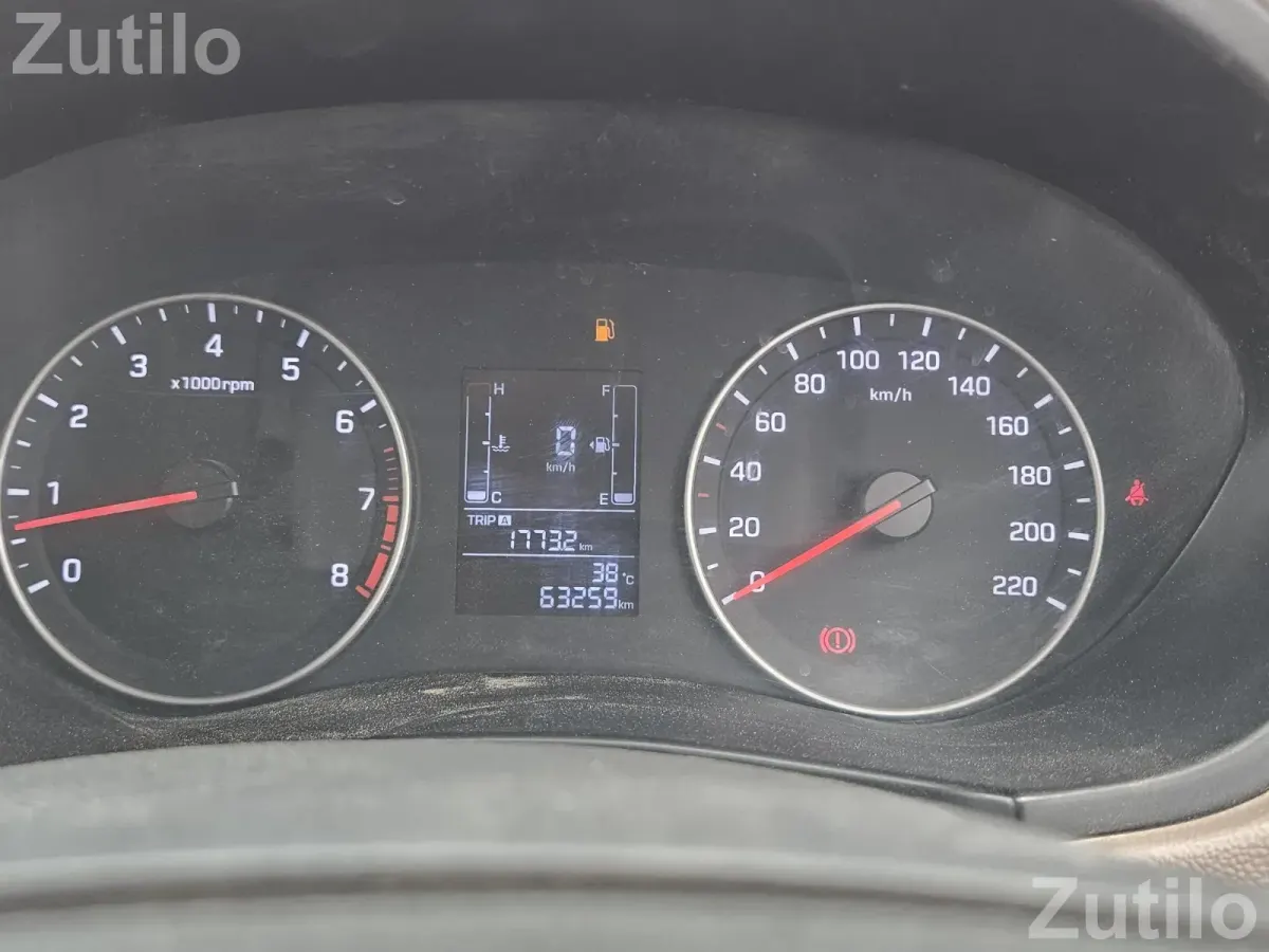 Hyundai i20 Megna Plus - Cars - Himmatnagar - Image 5
