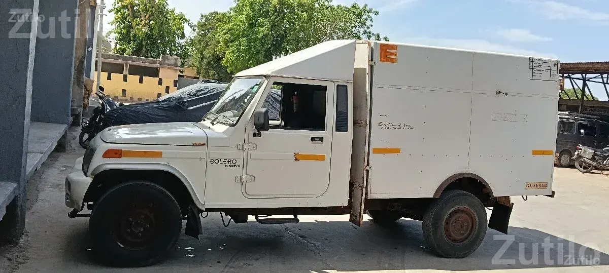 Mahindra Bolero Pickup 2012 Box Body - ટ્રક અને લોરી - કલાવડ - Image 2