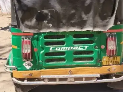2018 CNG Auto Rickshaw Compact 2018 CNG Auto Rickshaw Compact