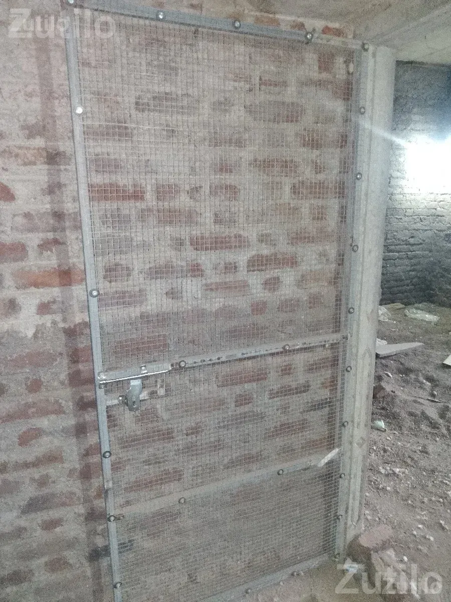 Metal Mesh Safety Door for Sale - Tools & Hardware - Gondal - Image 3