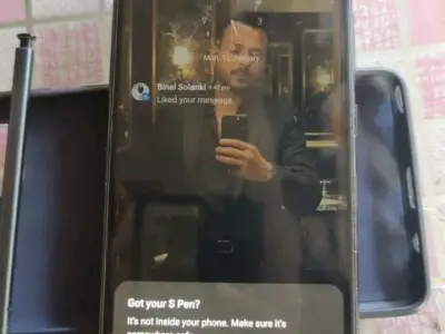 Samsung Galaxy Note 10 Lite with S Pen Samsung Galaxy Note 10 Lite with S Pen