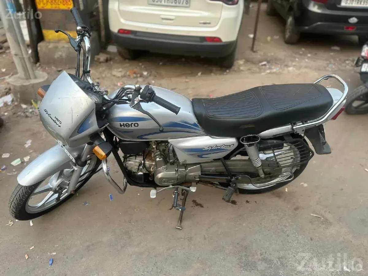 Hero Splendor 2016 Used Bike Silver - બાઇક્સ - ભેસાણ - Image 4