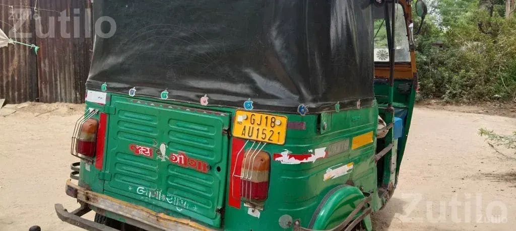 2011 Model Auto Rickshaw with Passing - Auto Rickshaws - Unjha - Image 2