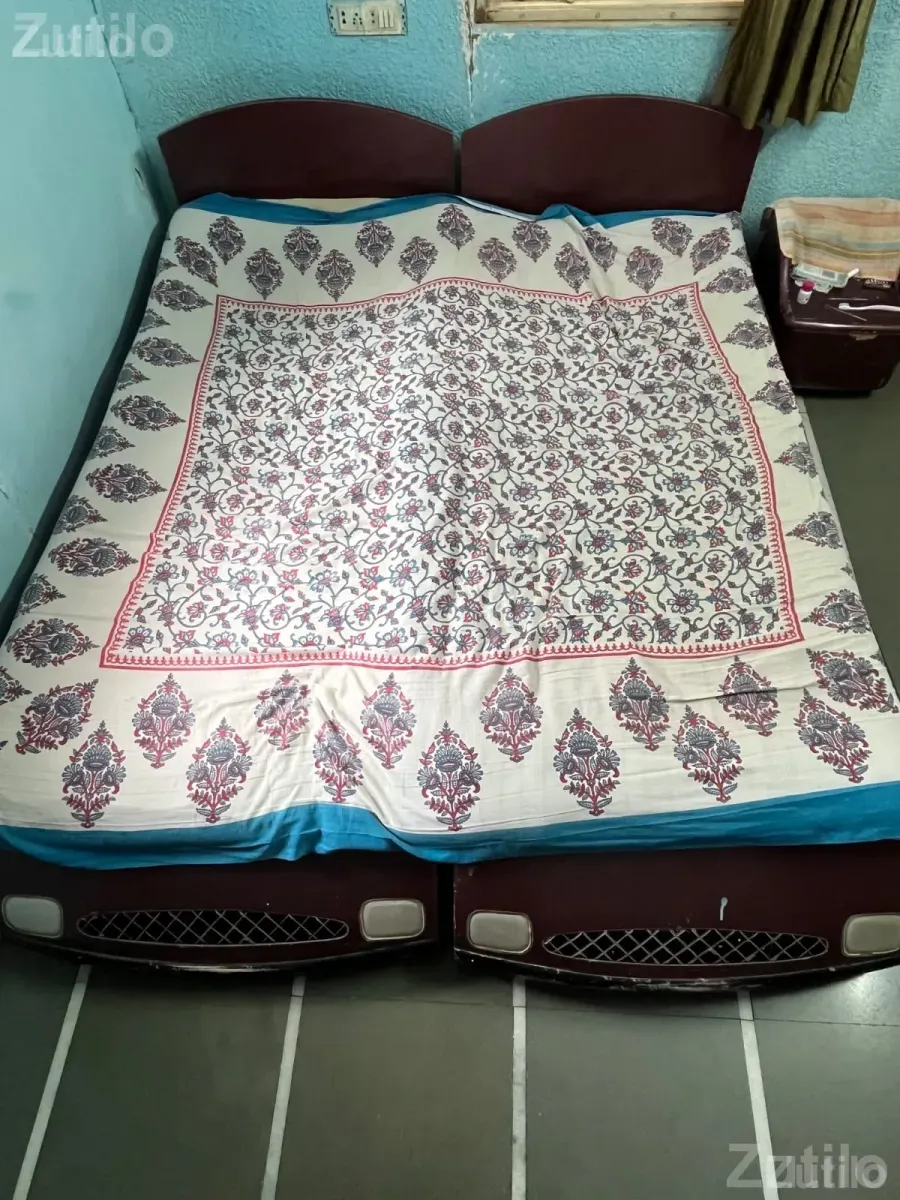 Car design bed - પલંગ અને ગાદલા - અમદાવાદ શહેર - Image 1