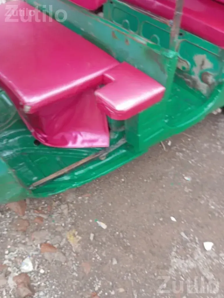 2010 CNG Auto Rickshaw - Auto Rickshaws - Jasdan - Image 3