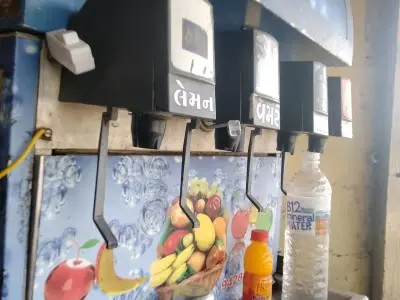 Soda Dispensing Machine for Shop Use