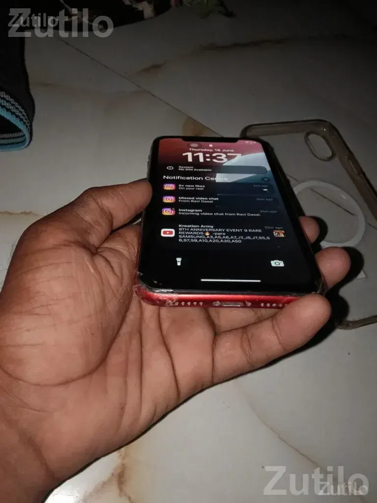 Apple iPhone XR 64GB with Button Issue - Mobile Phones - Morbi City - Image 2