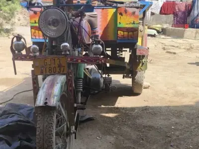 Three Wheeler Auto Rickshaw for Sale Three Wheeler Auto Rickshaw for Sale