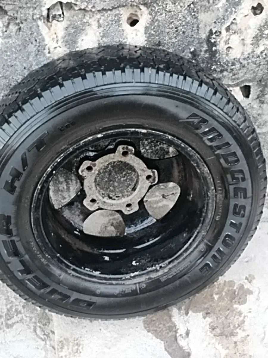 Bolero Tyre and Wheel Plate for Sale - ઓટો પાર્ટ્સ - પોરબંદર - Image 2