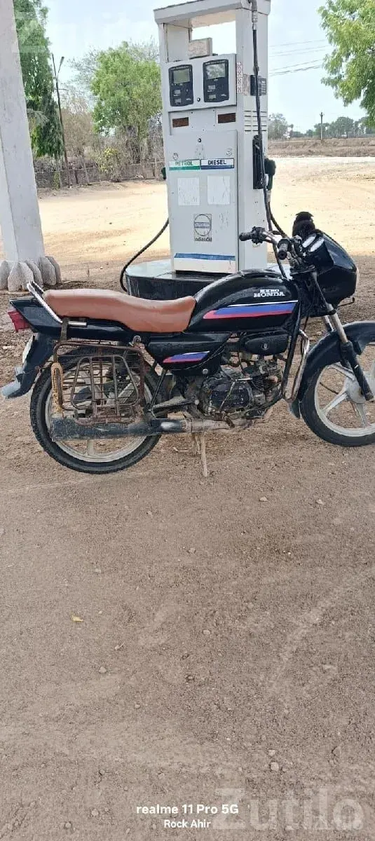 Splendor 2011/12 Bike with New Tyres - બાઇક્સ - લાલપુર - Image 2