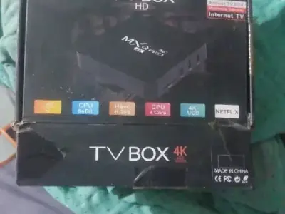 MXQ Pro 4K Android TV Box HD Media Player MXQ Pro 4K Android TV Box HD Media Player