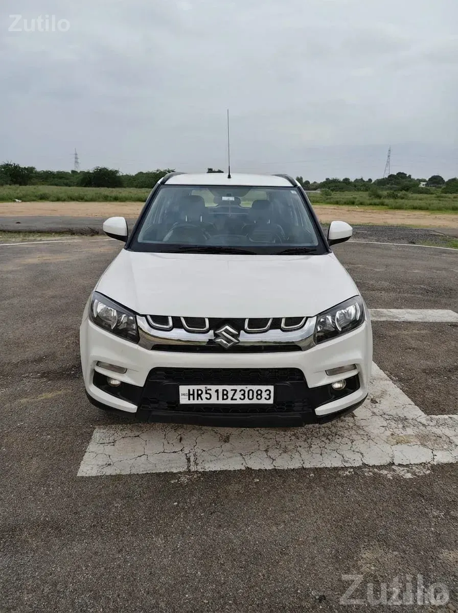 2020 Brezza White, Single Owner SUV - કાર - થરાદ - Image 3