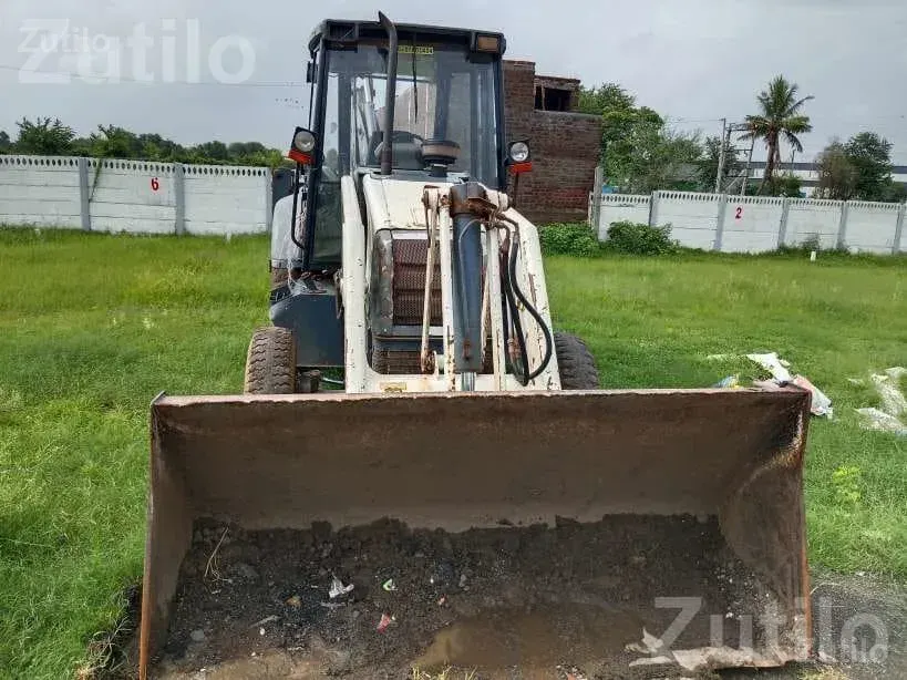 Terex TLB 740S Backhoe Loader 2013 - Construction Vehicles - Nadiad - Image 2