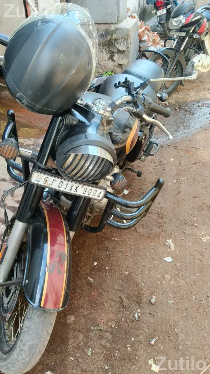 Royal Enfield  - બાઇક્સ - અમદાવાદ શહેર - Image 3