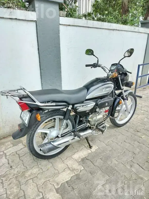 Hero Splendor Plus 2023 Single Owner Bike - બાઇક્સ - સુરત શહેર - Image 3