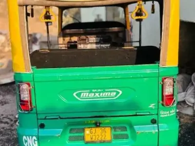 Bajaj Maxima Z CNG Auto Rickshaw 2025 Bajaj Maxima Z CNG Auto Rickshaw 2025