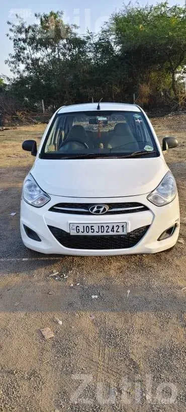 2013 Hyundai i10 CNG Car with Insurance - Cars - Lilapar - Image 4